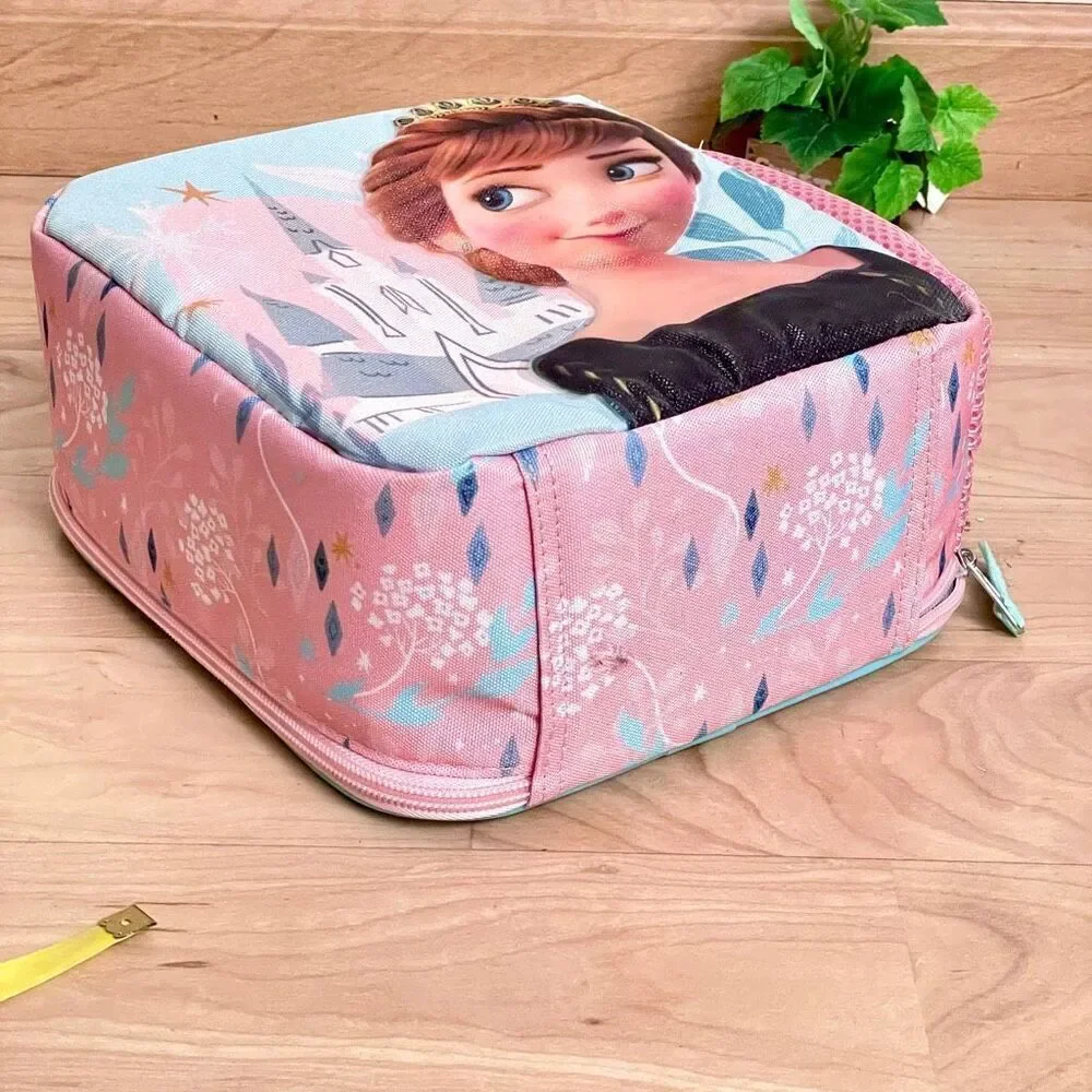 NWT Gorgeous Disney FROZEN Elsa & Anna Insulated Lunch Box w Water Bottle Pocket